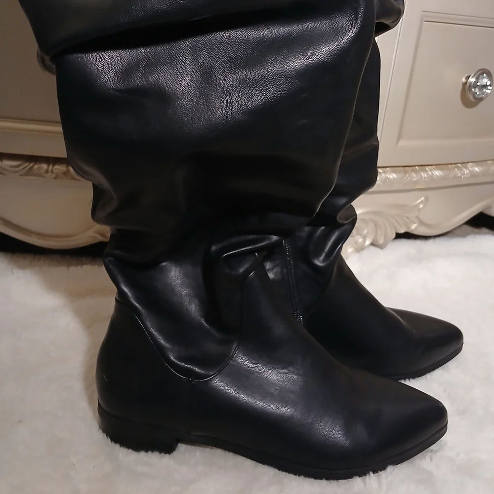 Comfortview Sleek Black Over the Knee Boots